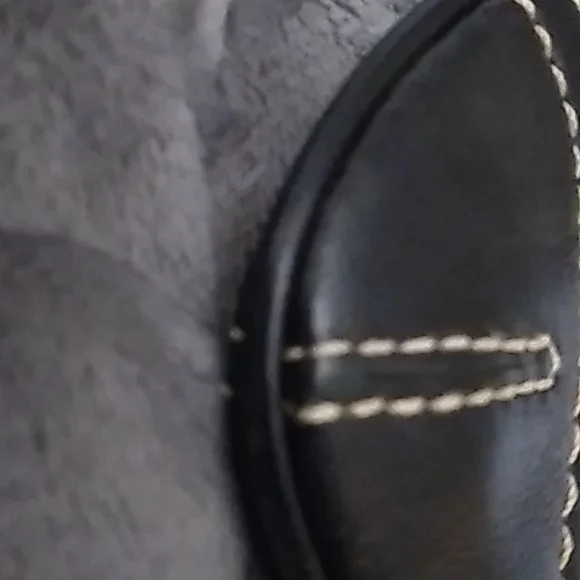 🔇 Sale $10 Coach Wristlet - Picture 3 of 7